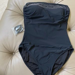 Black Gottex Swim